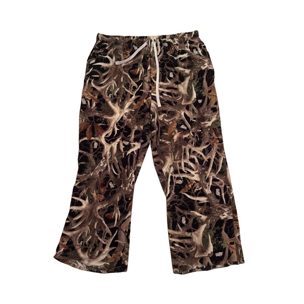 Legendary Whitetails Fleece Camouflage Print Pants